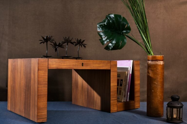 Napoli Executive Desk