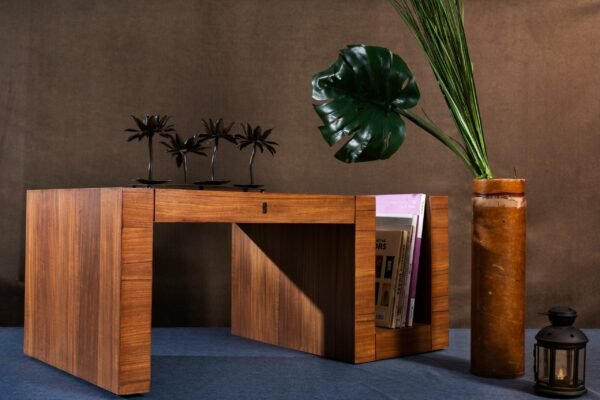 Napoli Executive Desk